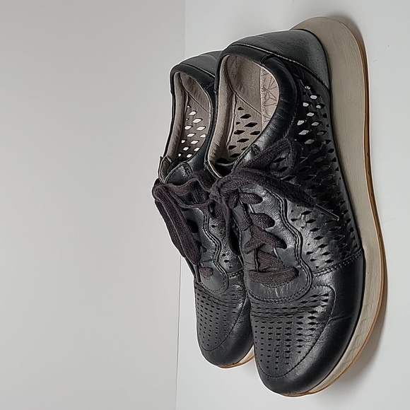 Dansko Charlie Black Leather Perforated Lace Up Sneaker Support EU 38 US 7.5 - Picture 11 of 16